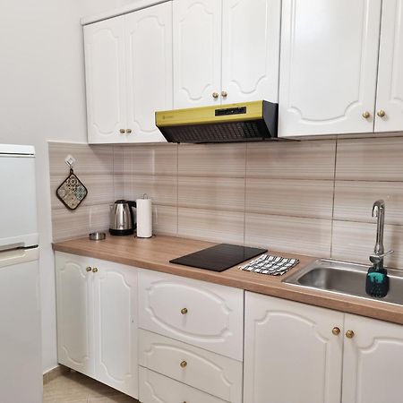 Arte Apartment Sarande Bagian luar foto