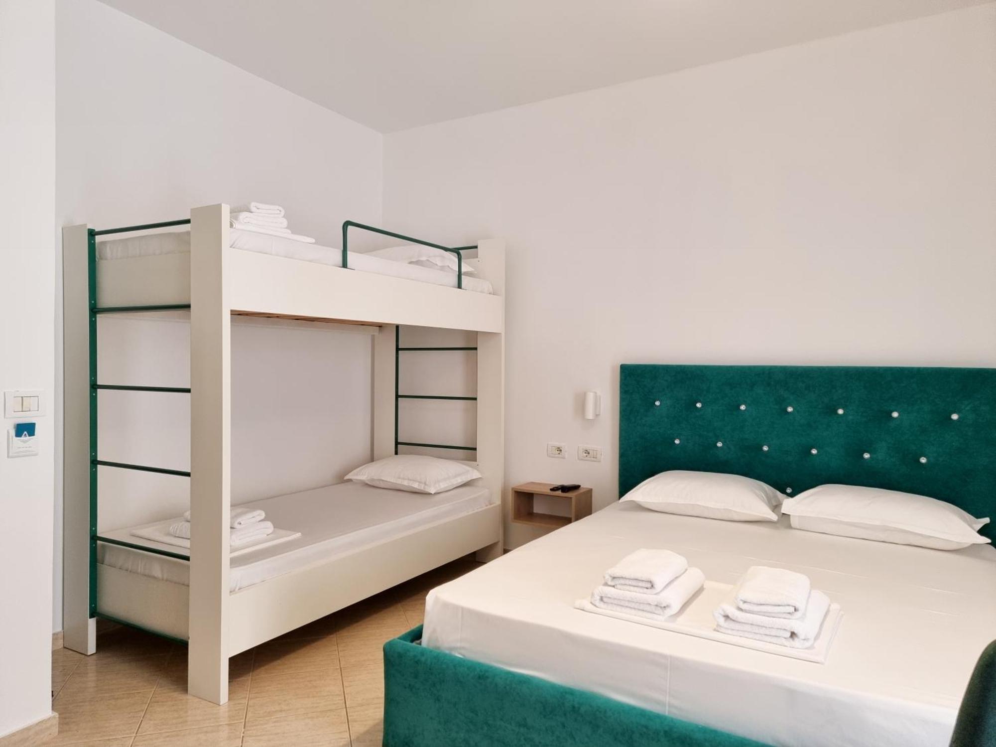 Arte Apartment Sarande Bagian luar foto